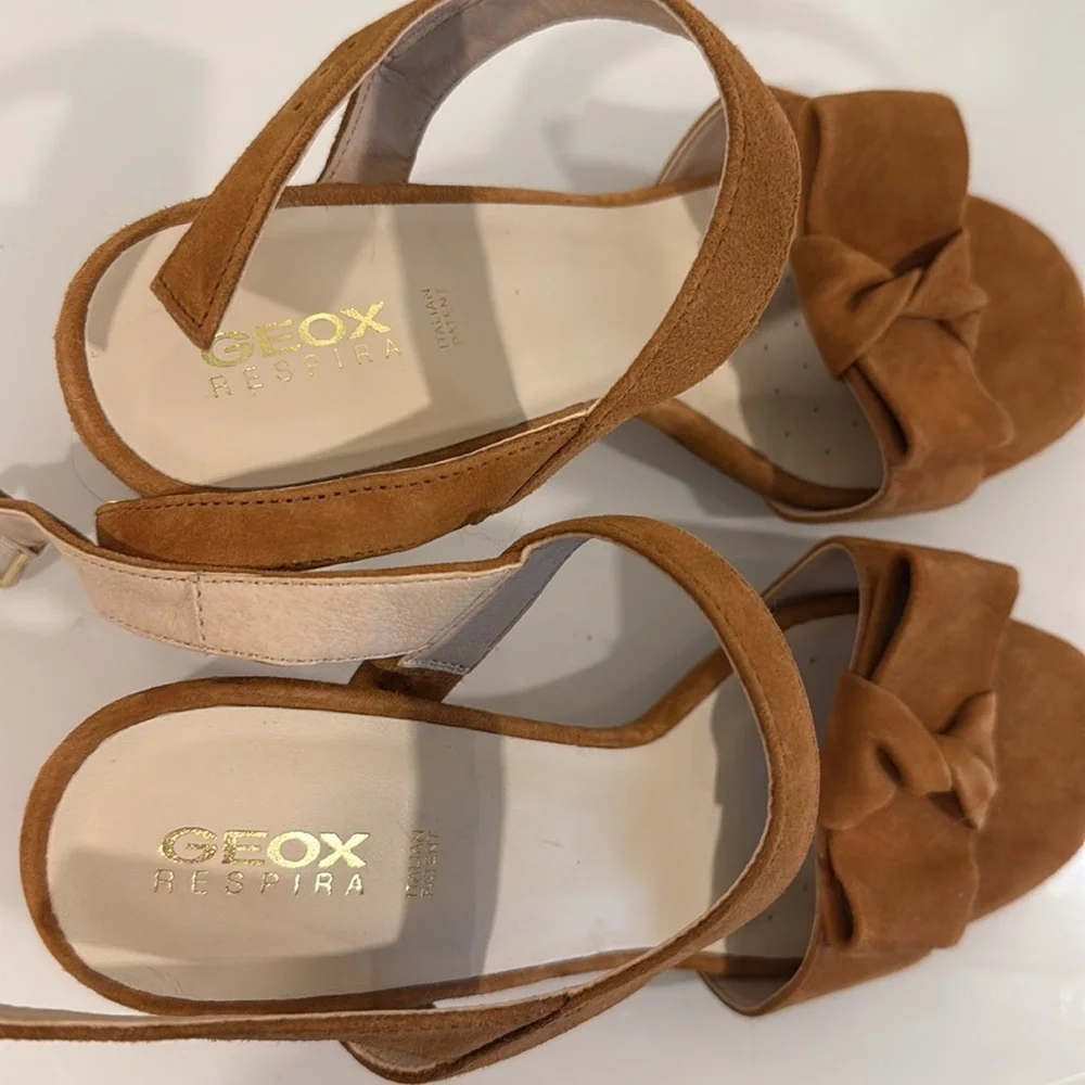 Geox Boho Platform Suede Block Heel Cross Strap Sandals Womens Size 40 NEW
